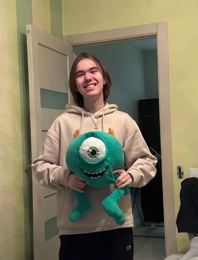 Mouz青训选手：我有一线实力，还需积攒线下经验