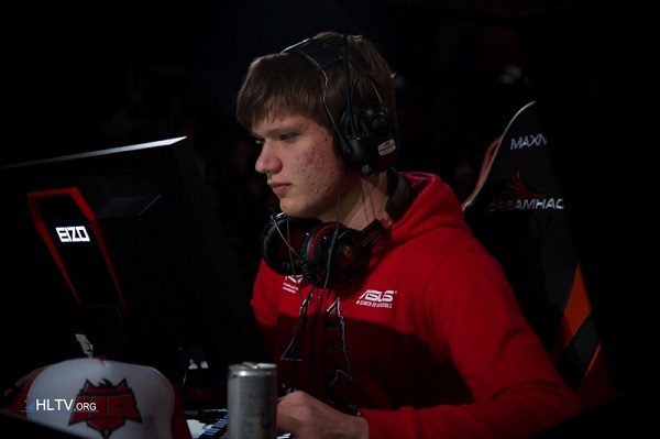 Ninjas in Pyjamas 对 Cryin 感兴趣；