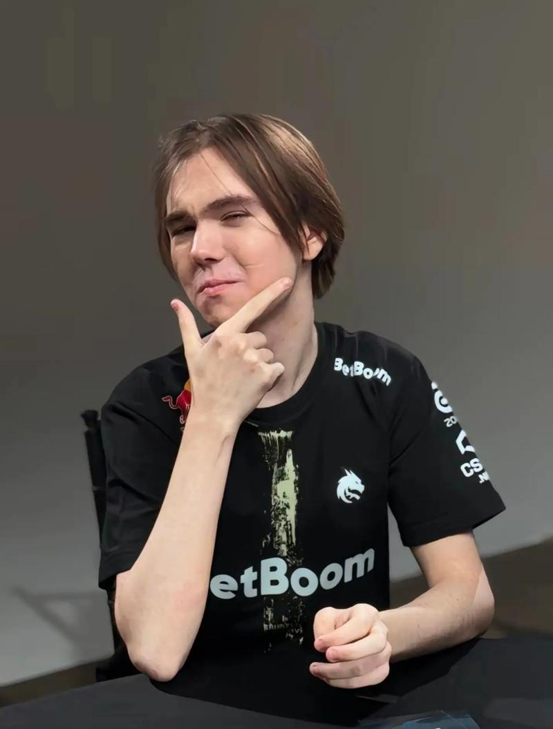 2023季中冠军赛入围赛将于北京时间5月2日20：00正式开赛，首先由PCS赛区的PSG和LJL赛区的DFM打响第一战