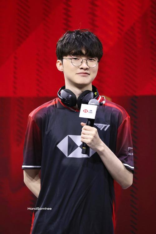 Despa1r 加入 Weibo Gaming 教练组